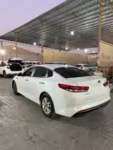 Kia Optima, 2016-7