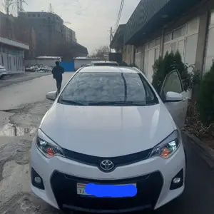 Toyota Corolla, 2015