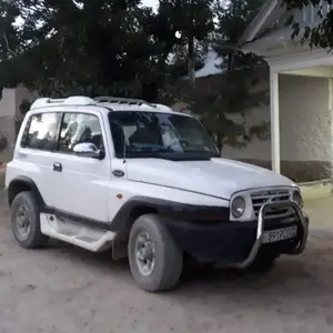 Ssang Yong Korando, 2000