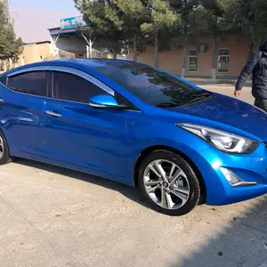 Hyundai Avante, 2015