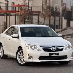 Toyota Camry, 2014