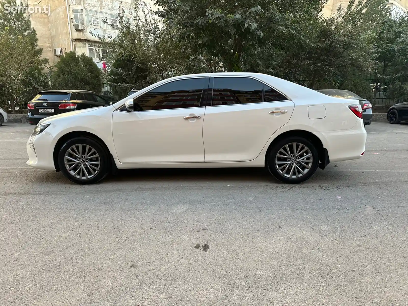 Toyota Camry, 2017-10