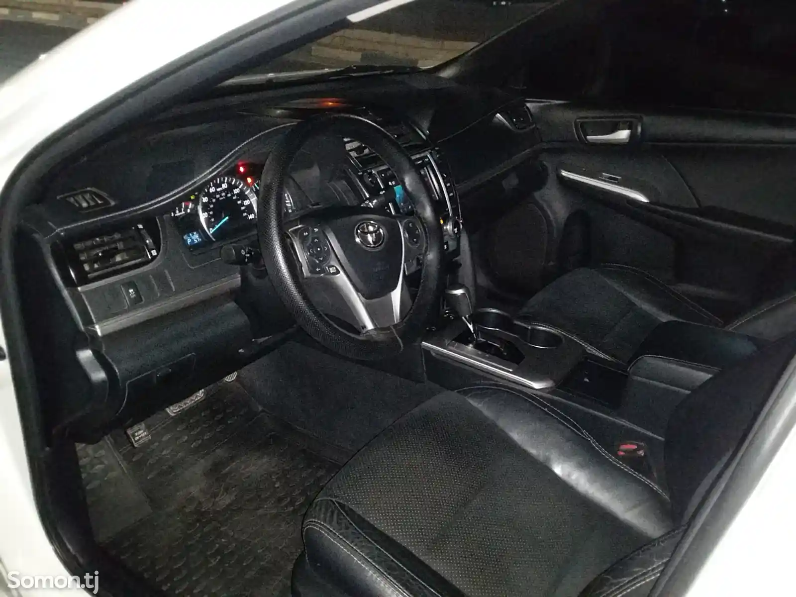 Toyota Camry, 2012-7