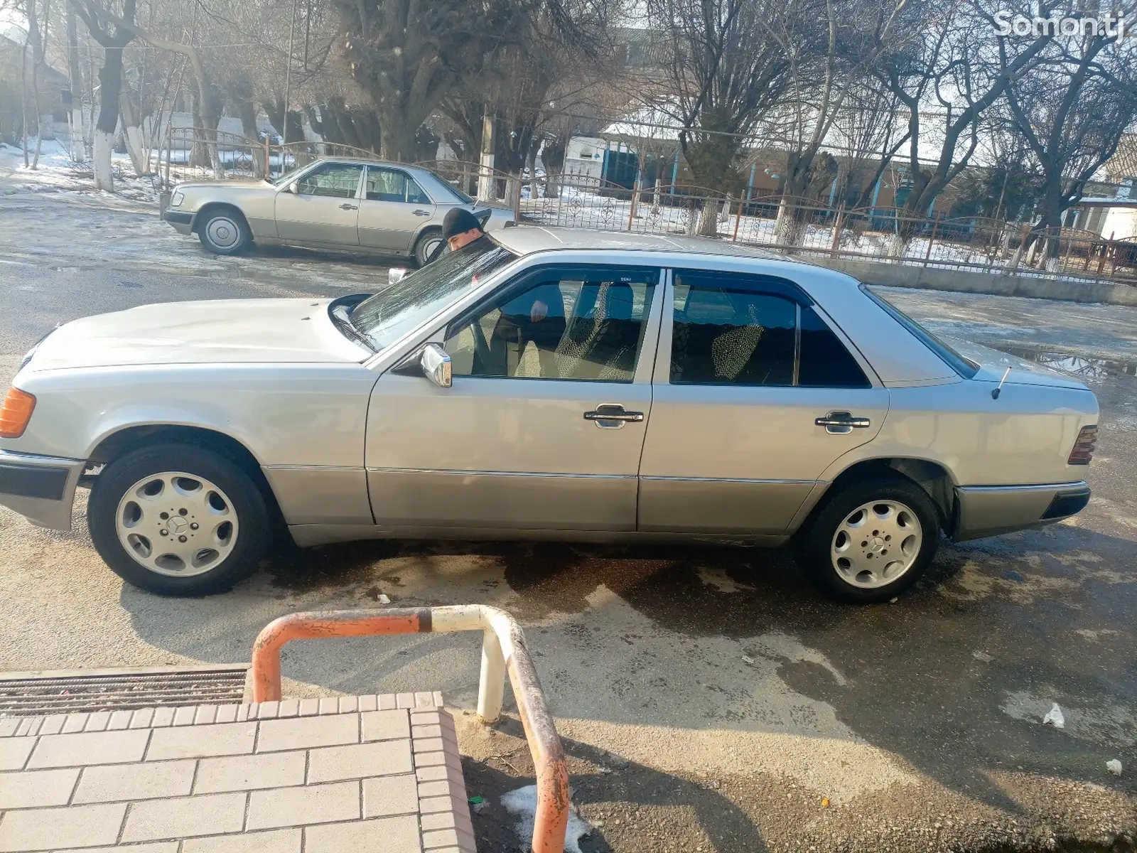 Mercedes-Benz W124, 1991-1