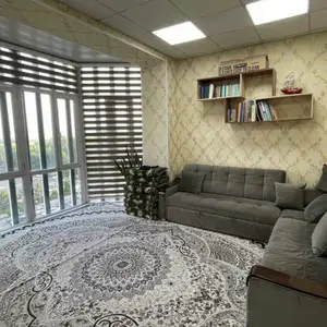 2-комн. квартира, 6 этаж, 70м², Шохмансур