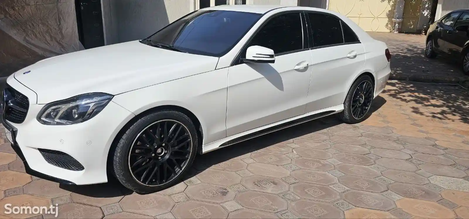 Mercedes-Benz E class, 2015-1