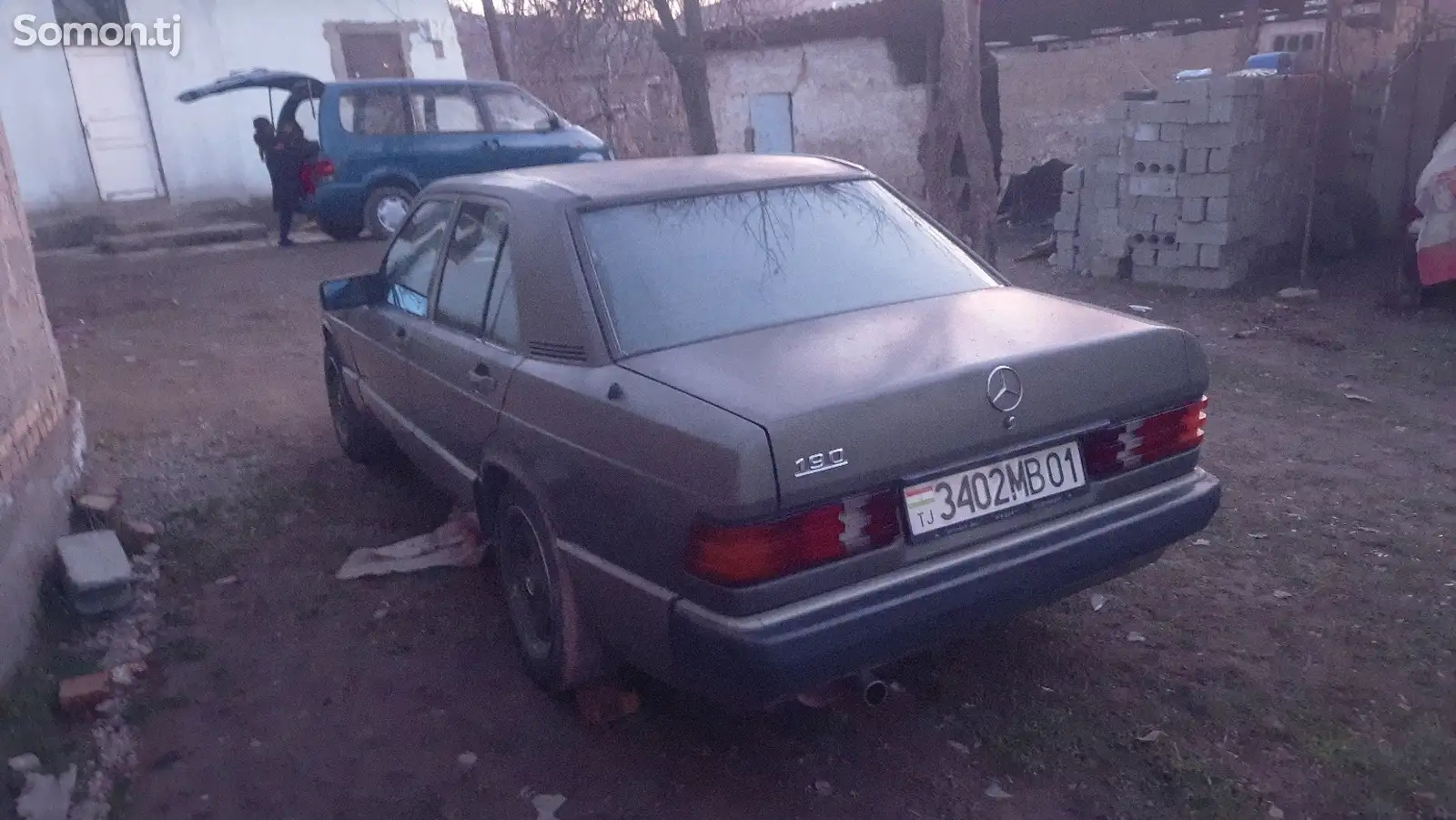 Mercedes-Benz W201, 1991-1