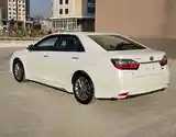 Toyota Camry, 2016-9