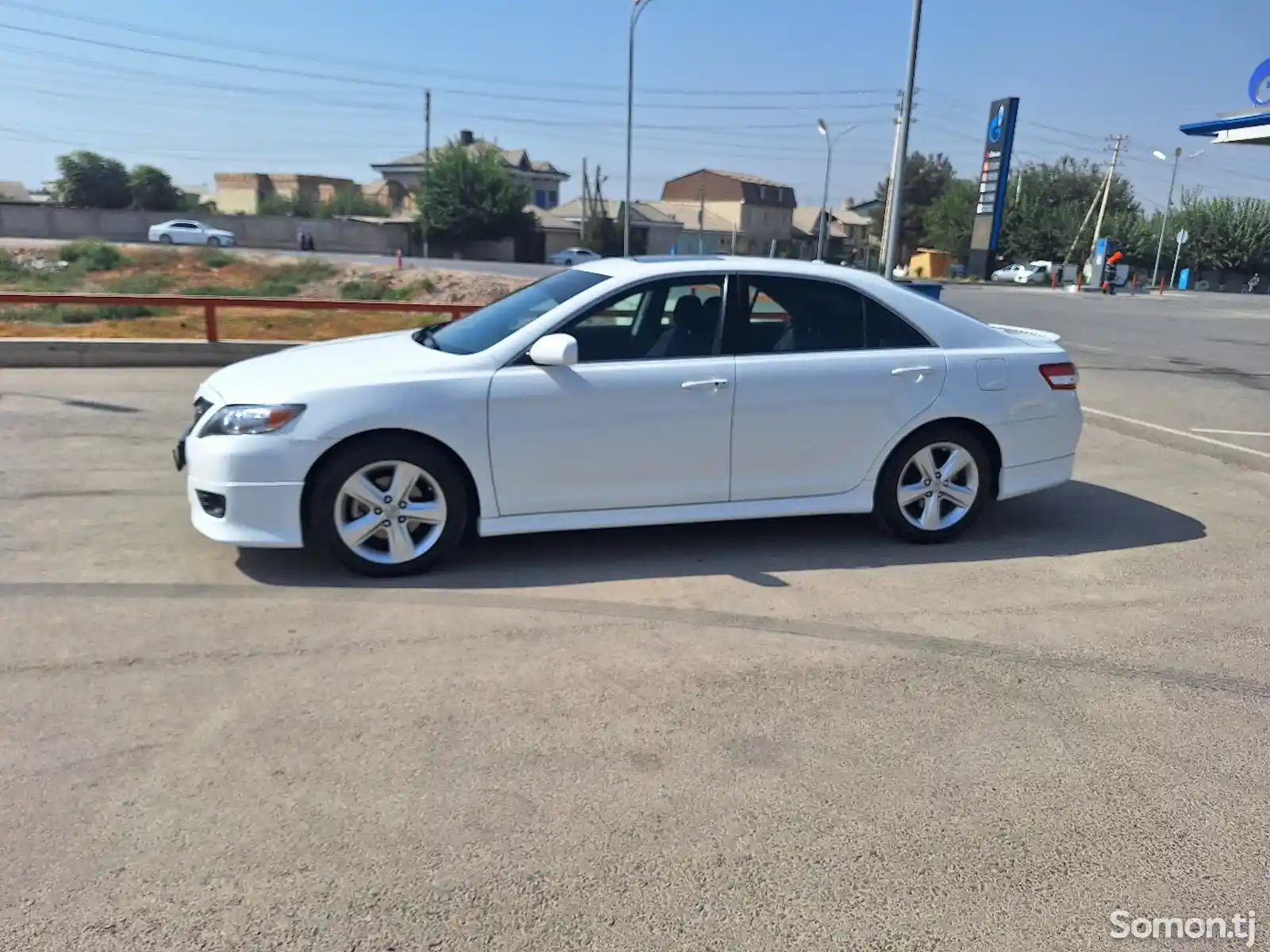 Toyota Camry, 2011-8