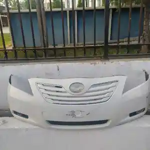 Бампер на Toyota Corolla