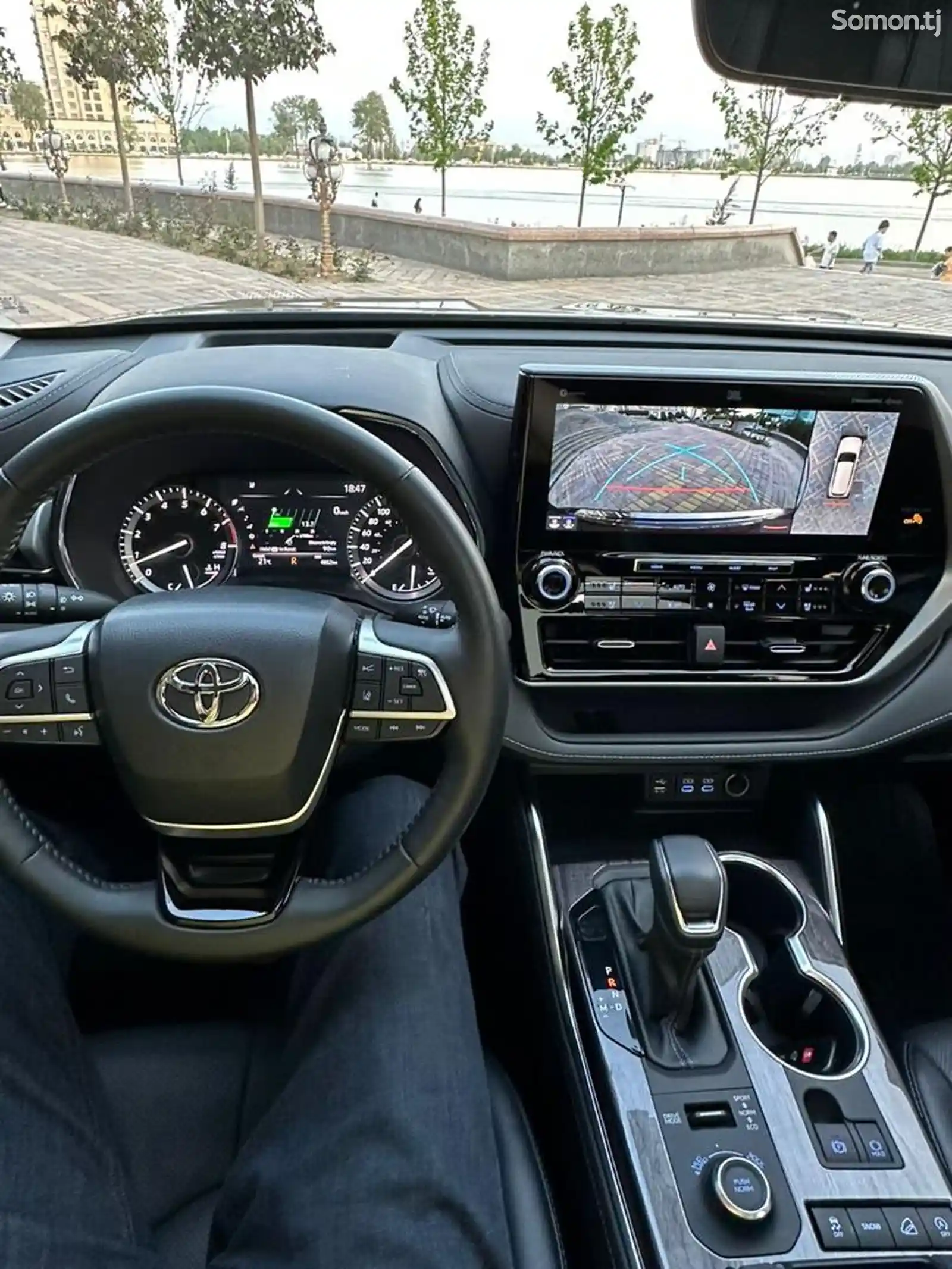 Toyota Highlander, 2023-4