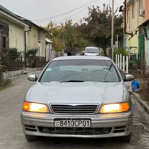 Nissan Maxima, 1996