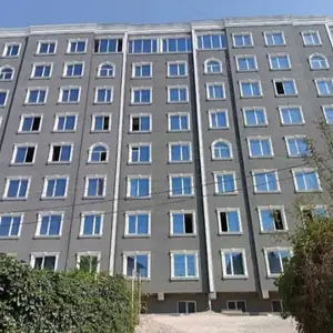 2-комн. квартира, 8 этаж, 74 м², 33-мкр