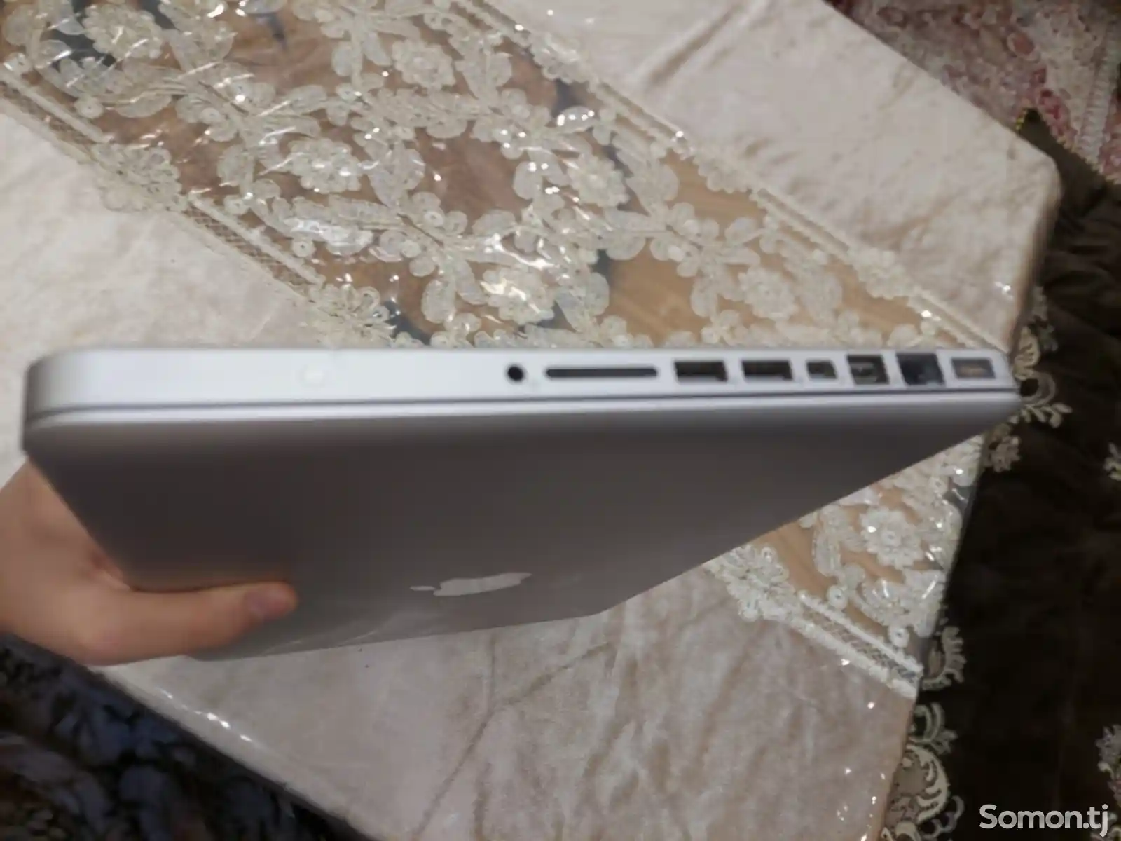 Ноутбук MacBook Pro-3