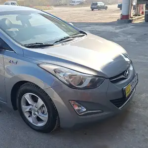 Hyundai Avante, 2014