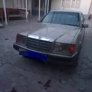 Mercedes-Benz W124, 1991