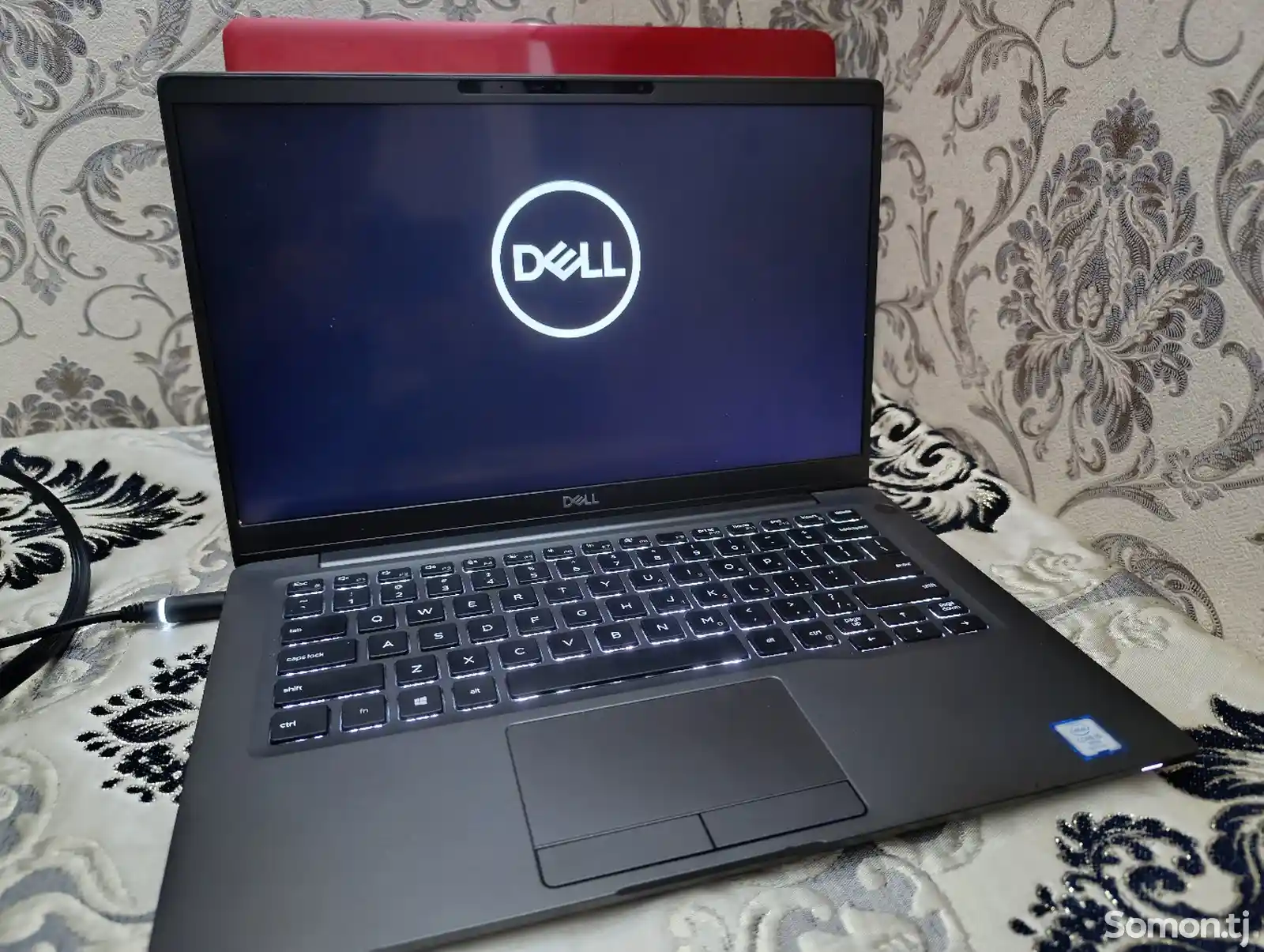 Ноутбук Dell Latitude-3