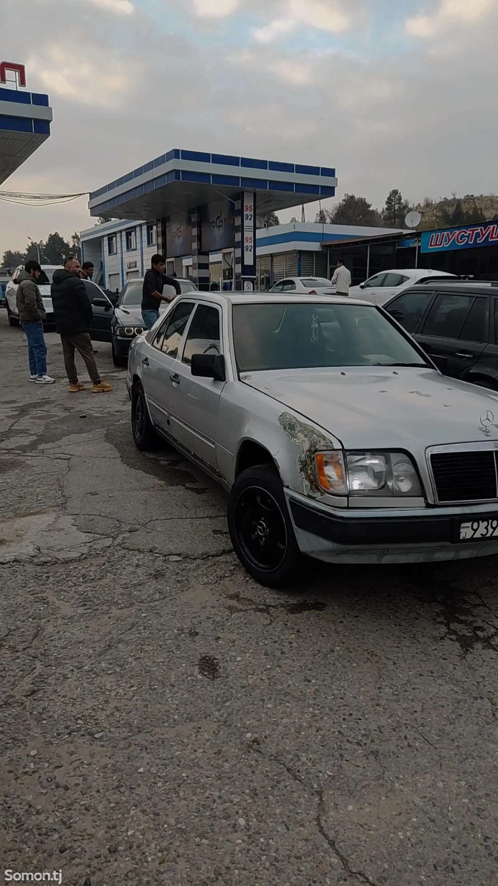 Mercedes-Benz W124, 1995-3