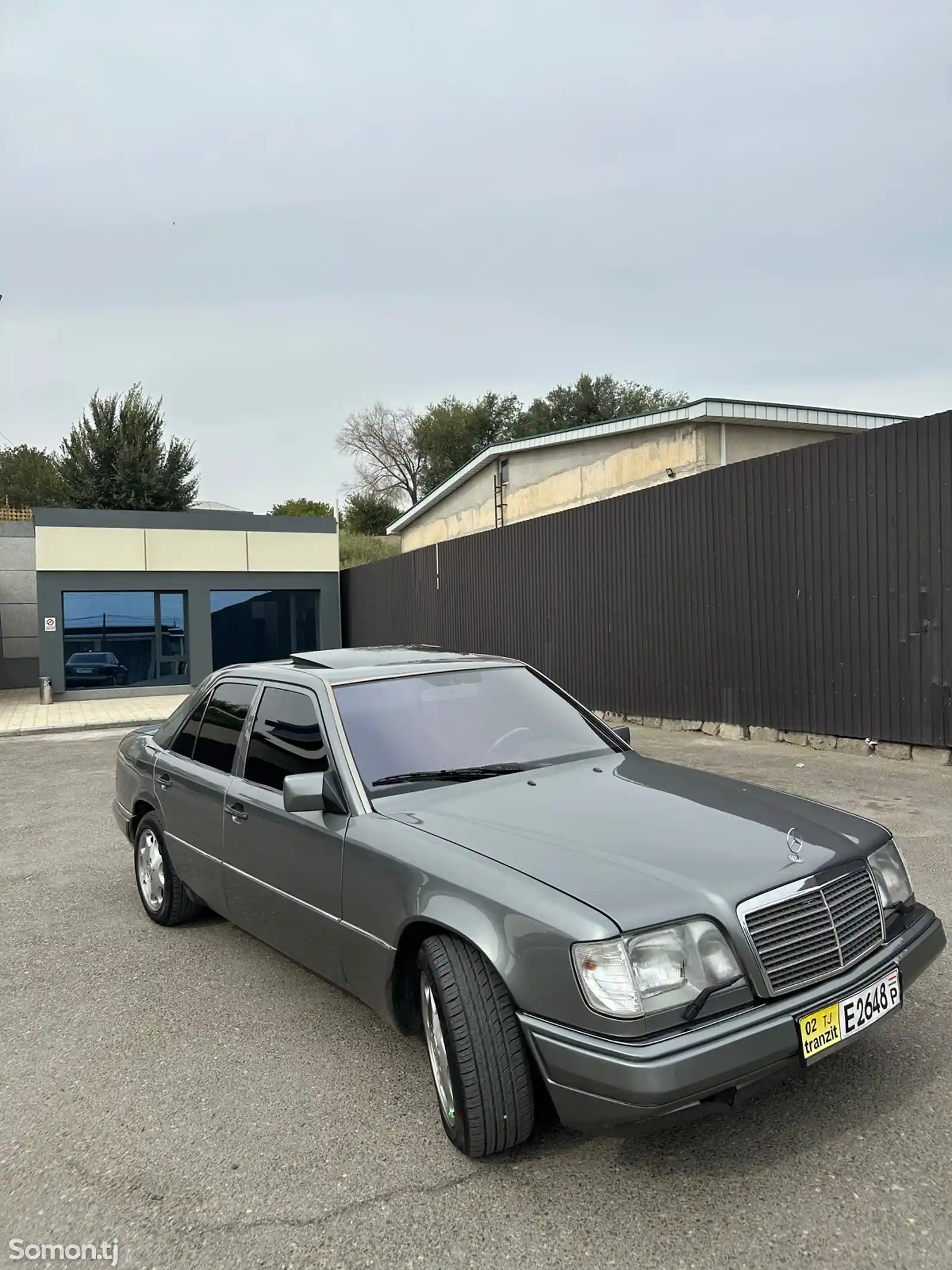 Mercedes-Benz W124, 1995-4