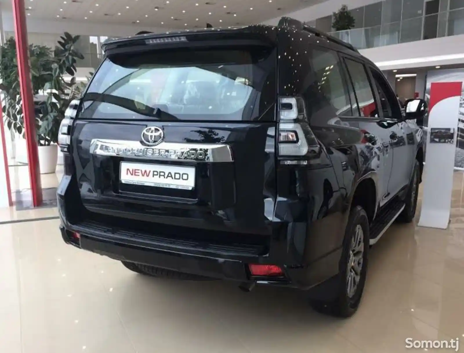 Задние стоп фары Black на Toyota Prado 2018--2