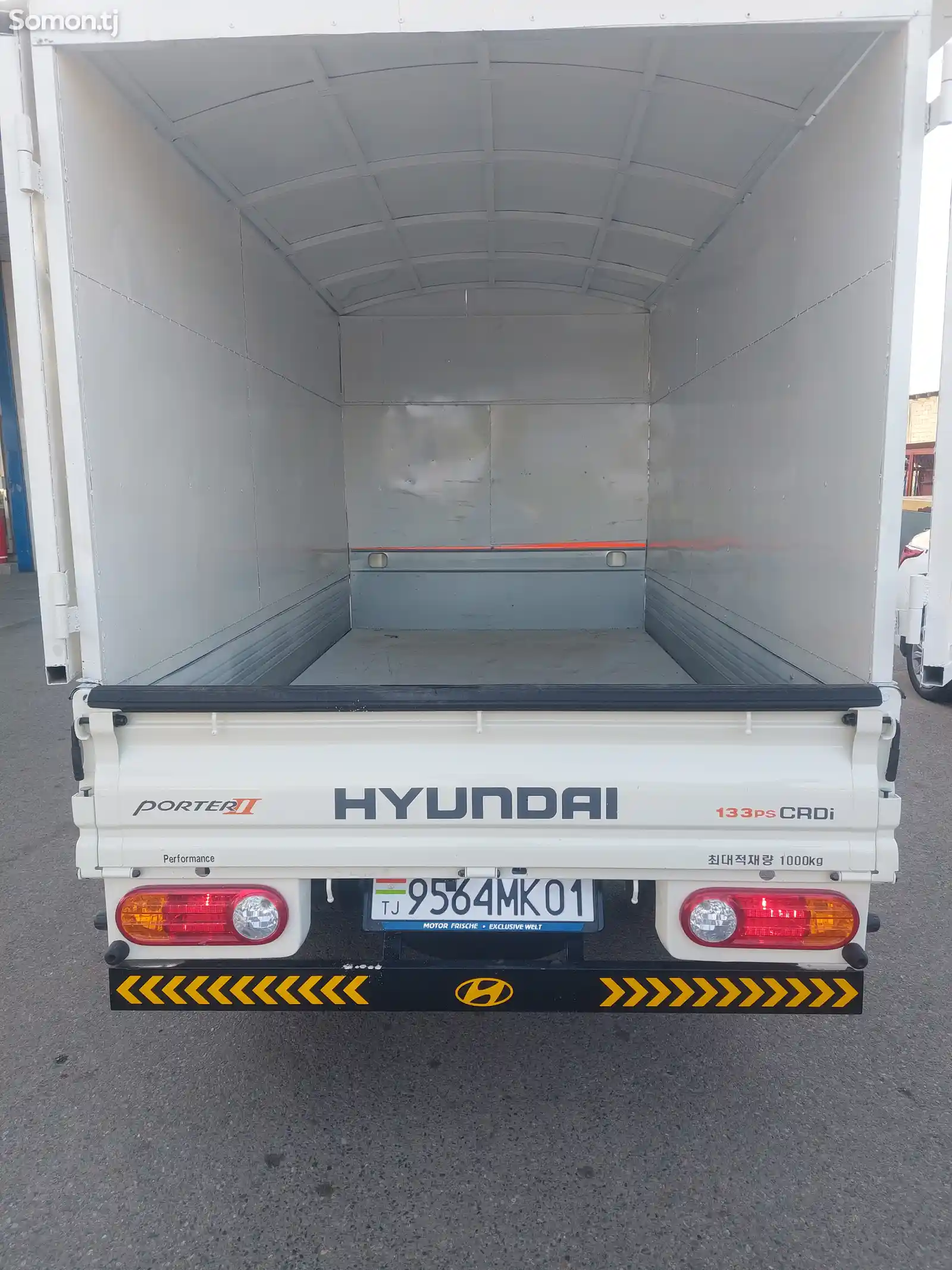 Бортовой автомобиль Hyundai Porter 2, 2016-6