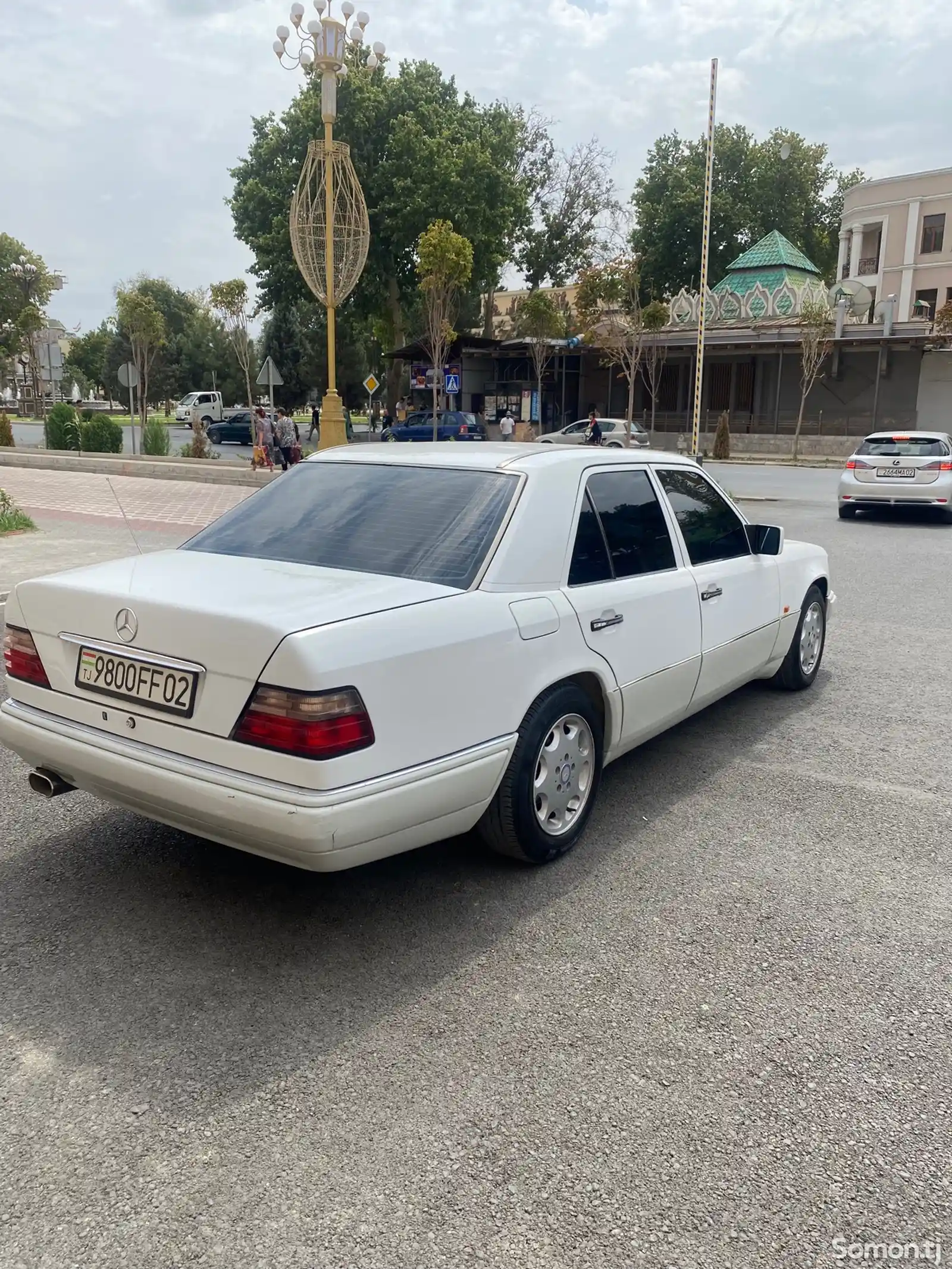 Mercedes-Benz W124, 1995-12