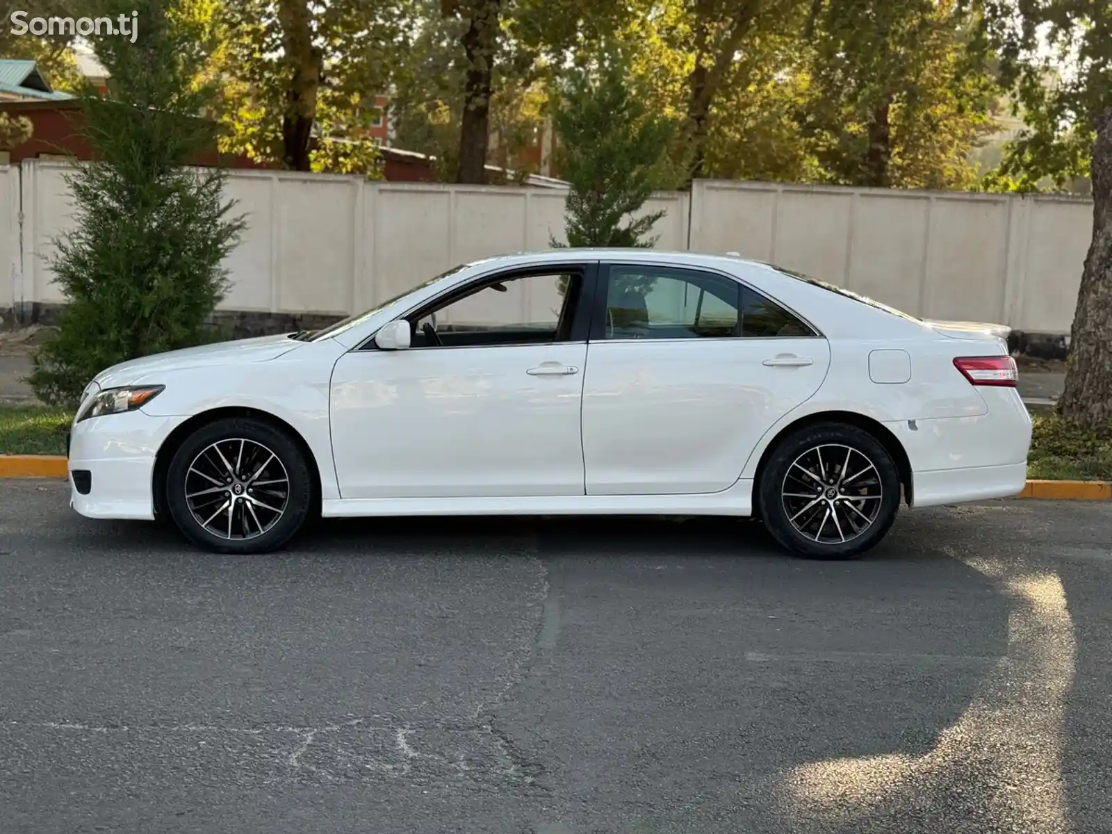 Toyota Camry, 2010-3