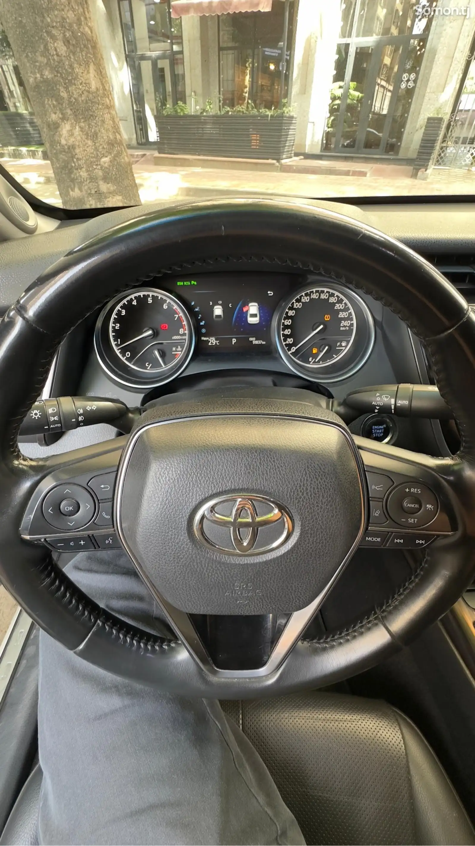 Toyota Camry, 2018-3