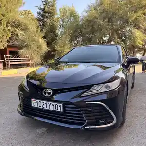 Toyota Camry, 2019