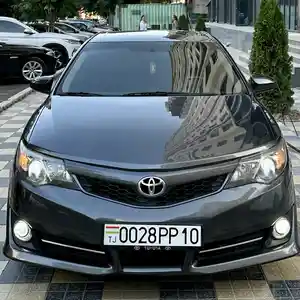 Toyota Camry, 2012