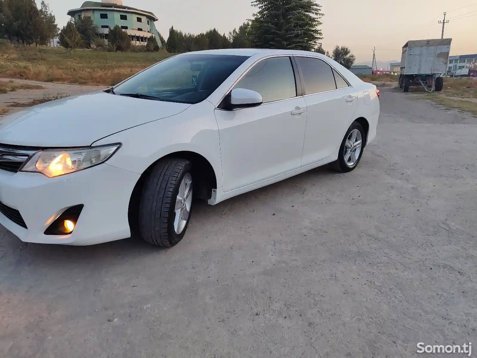 Toyota Camry, 2013-1