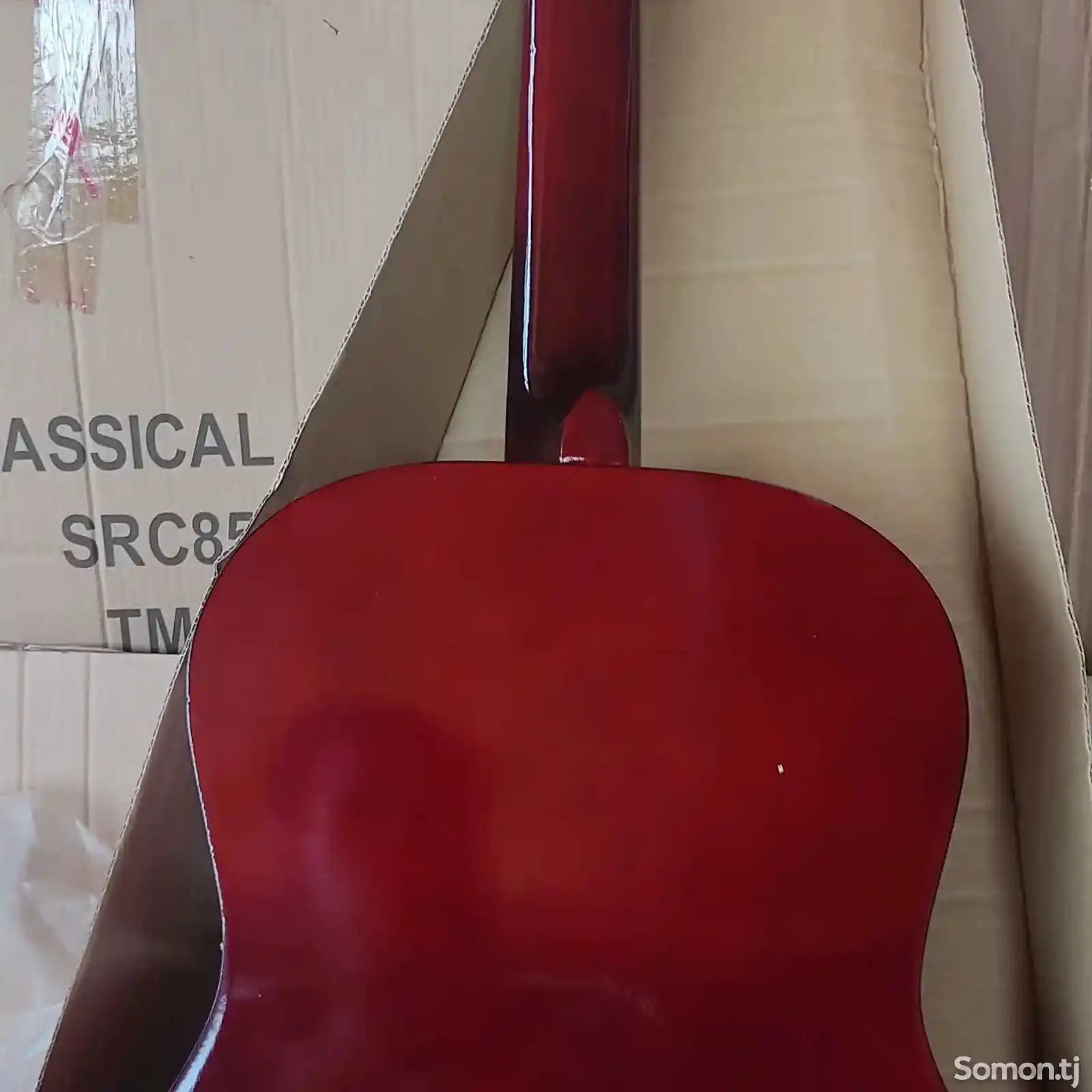 Испанская классическая гитара с комплектацией-3