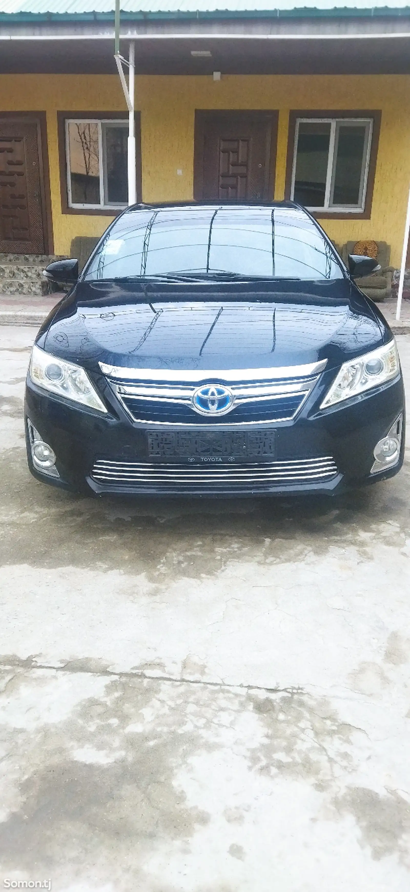 Toyota Camry, 2012-1