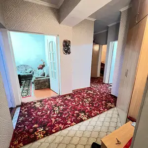 3-комн. квартира, 3 этаж, 68 м², Сино, 84 мкр