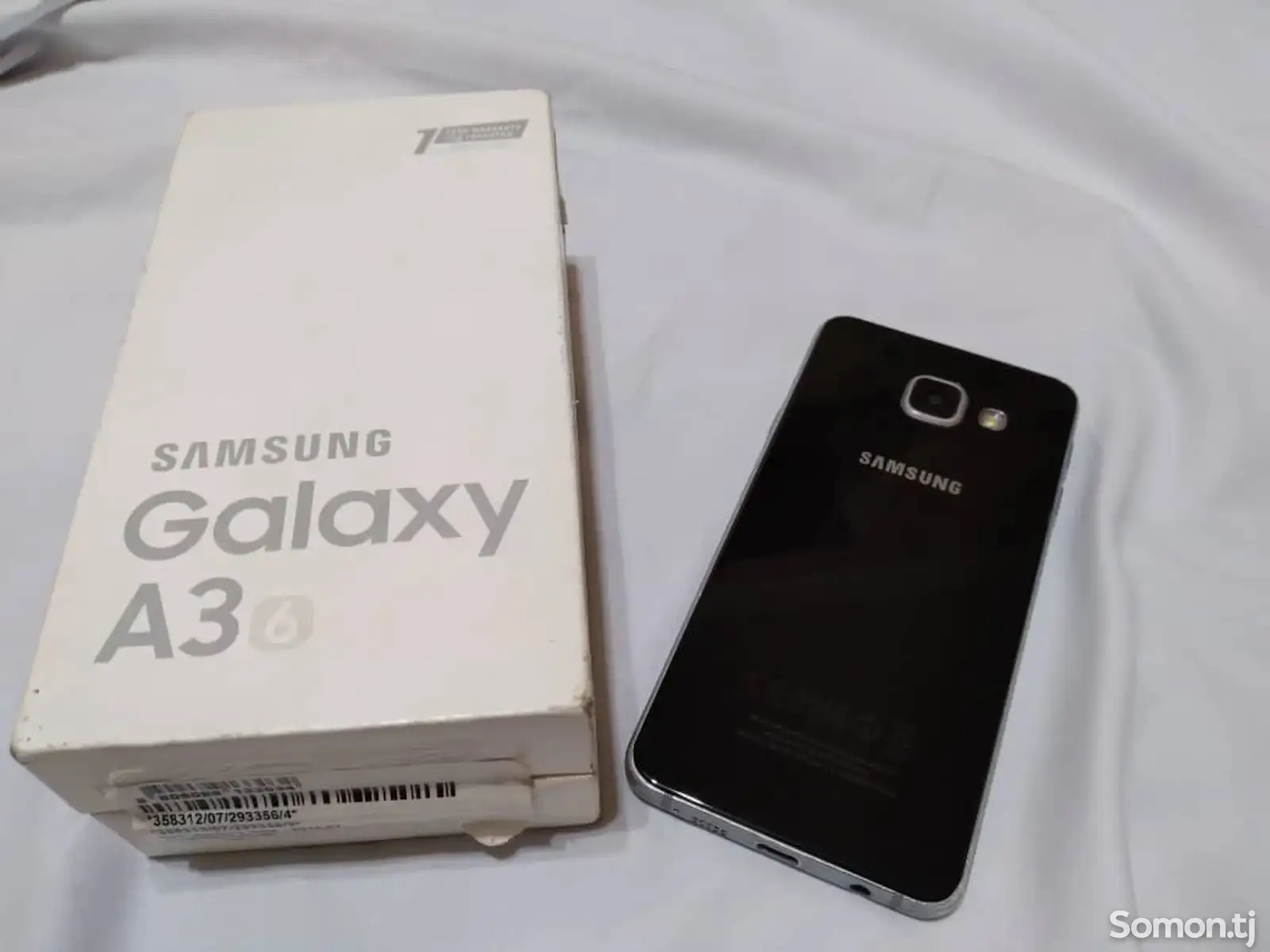 Samsung Galaxy А3, 2016-1