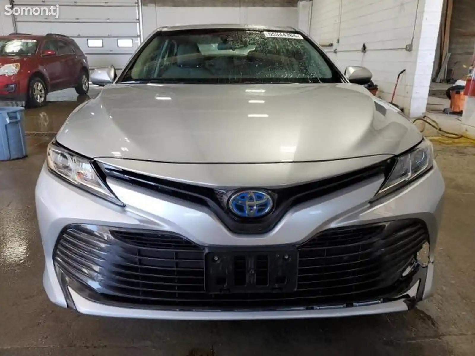 Toyota Camry, 2018-1