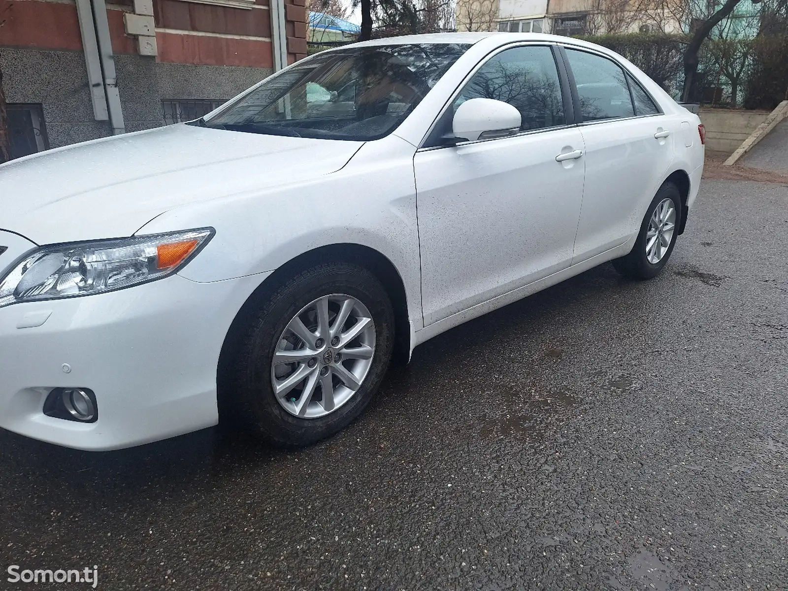 Toyota Camry, 2010-1