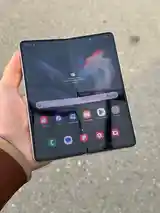 Samsung Galaxy Fold 3 5G-3