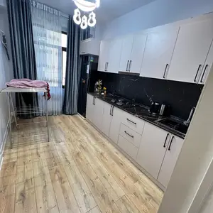 2-комн. квартира, 15 этаж, 64 м², Шохмансур