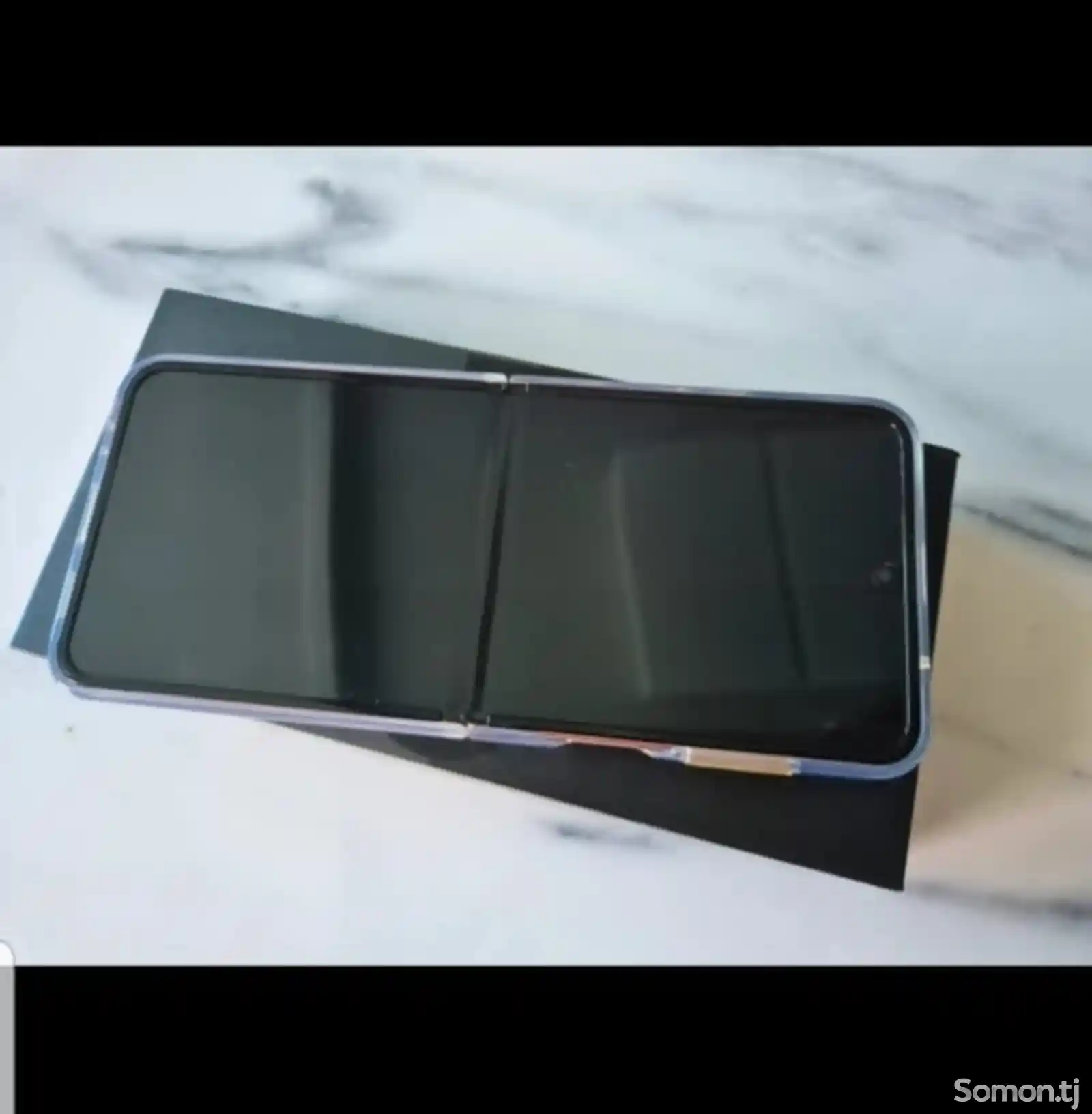 Samsung Galaxy Z flip 4-1