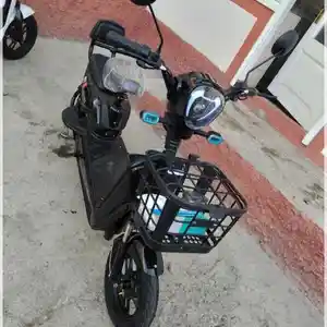Электрический скутер