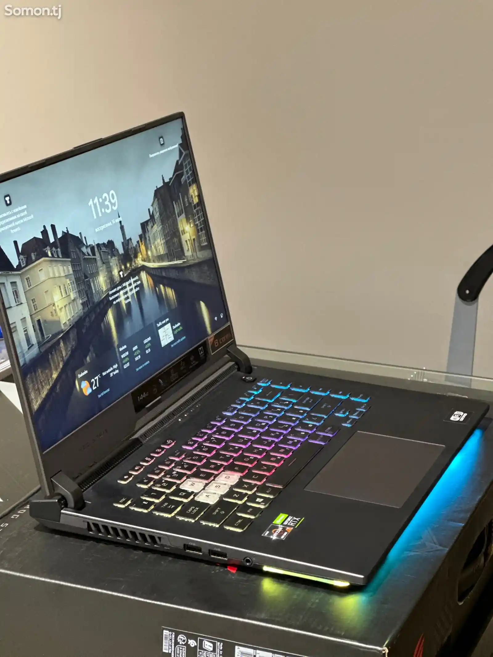 Ноутбук ASUS ROG strix-6