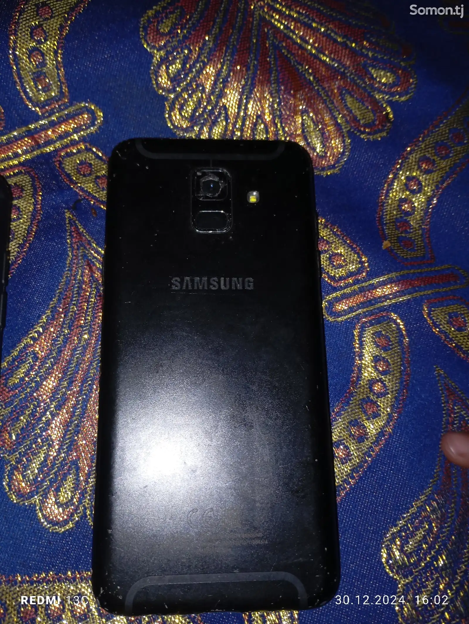 Samsung Galaxy A6-1