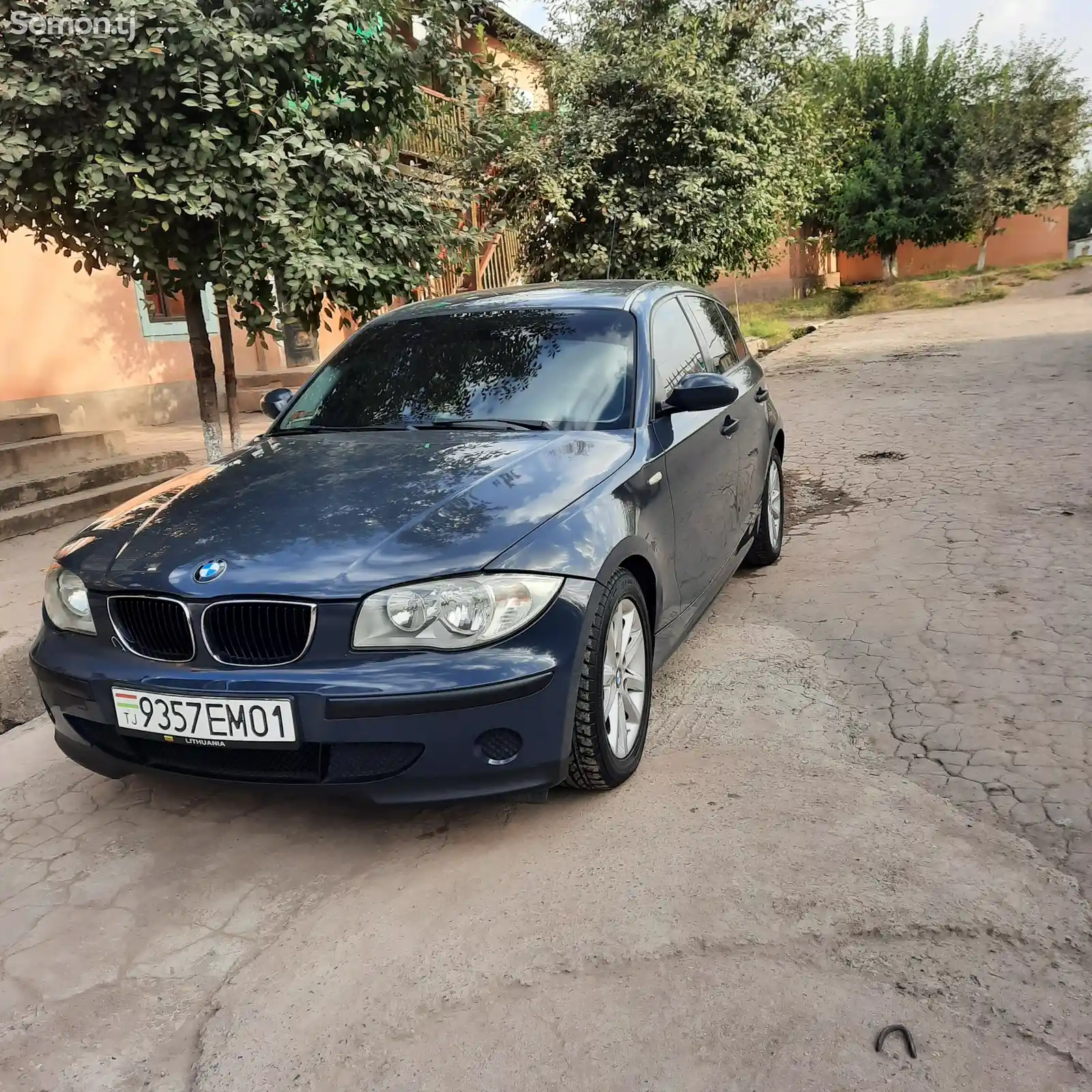 BMW 1 series, 2006-1