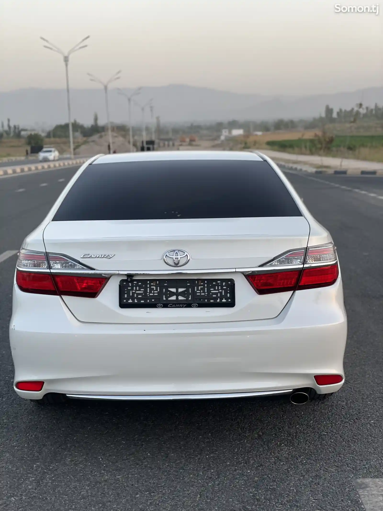 Toyota Camry, 2015-7