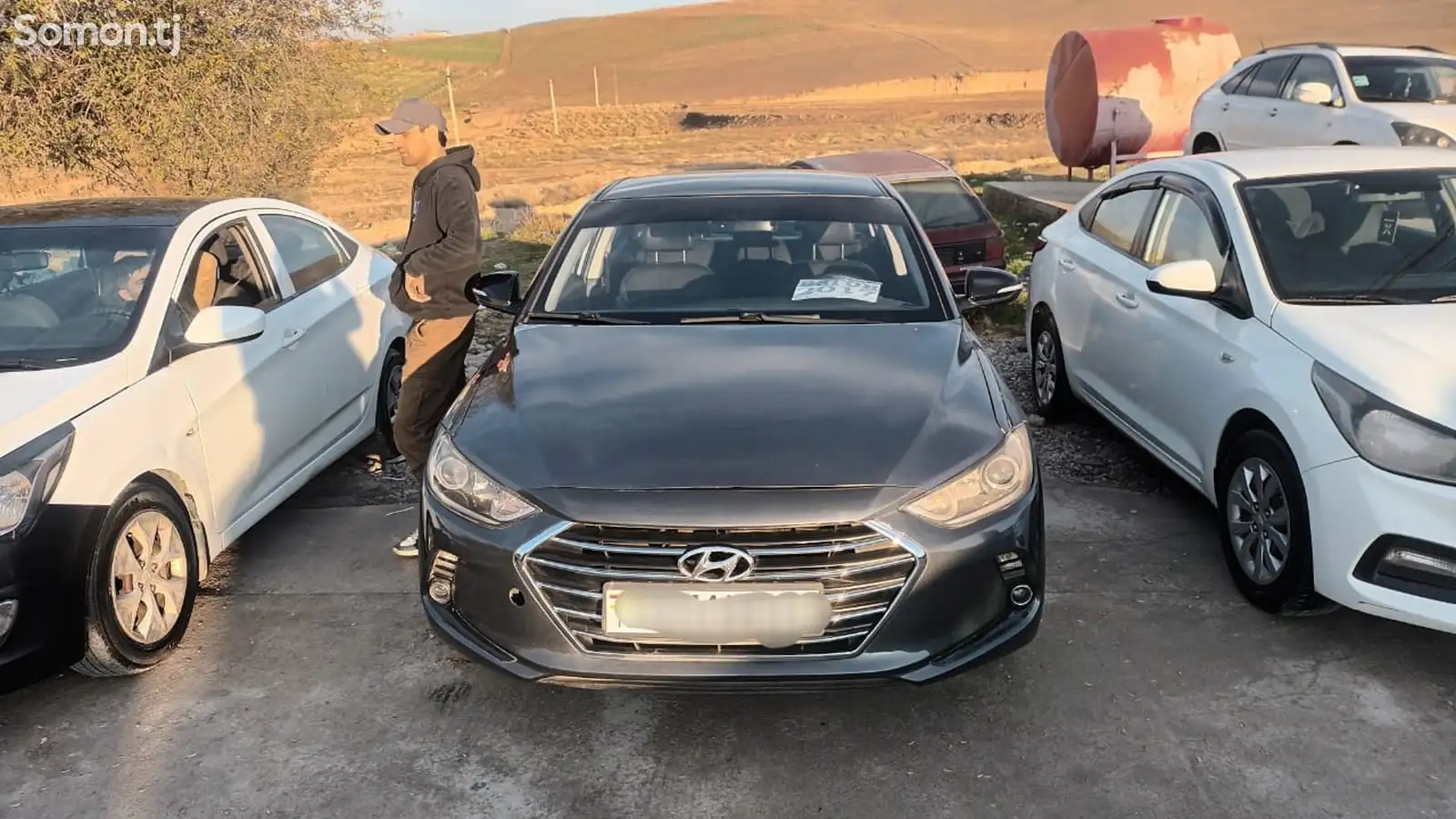 Hyundai Elantra, 2018-1