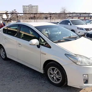 Toyota Prius, 2012