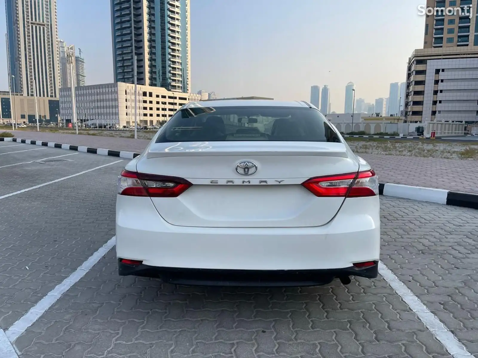 Toyota Camry, 2018-4