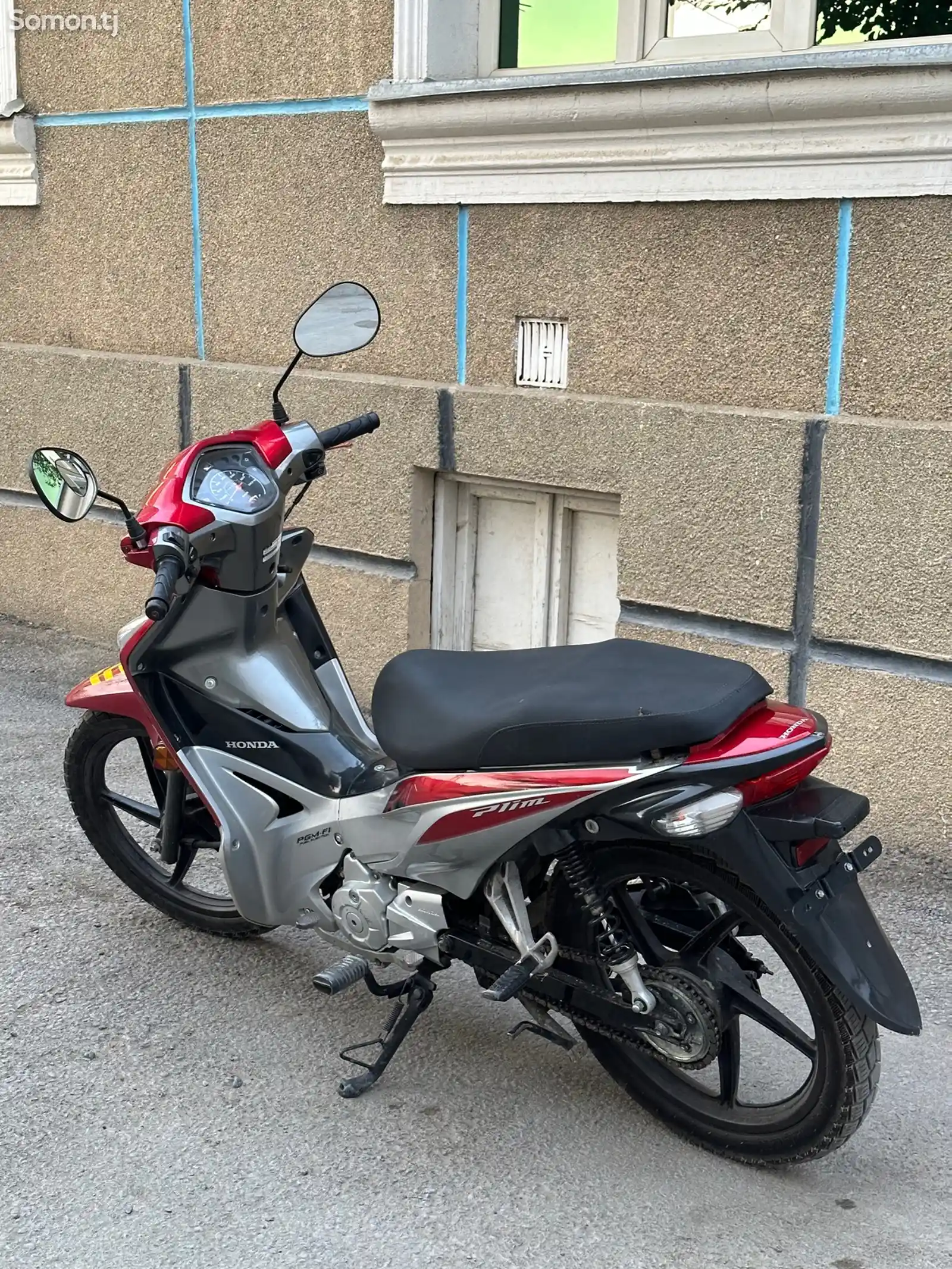 Скутер Honda-3