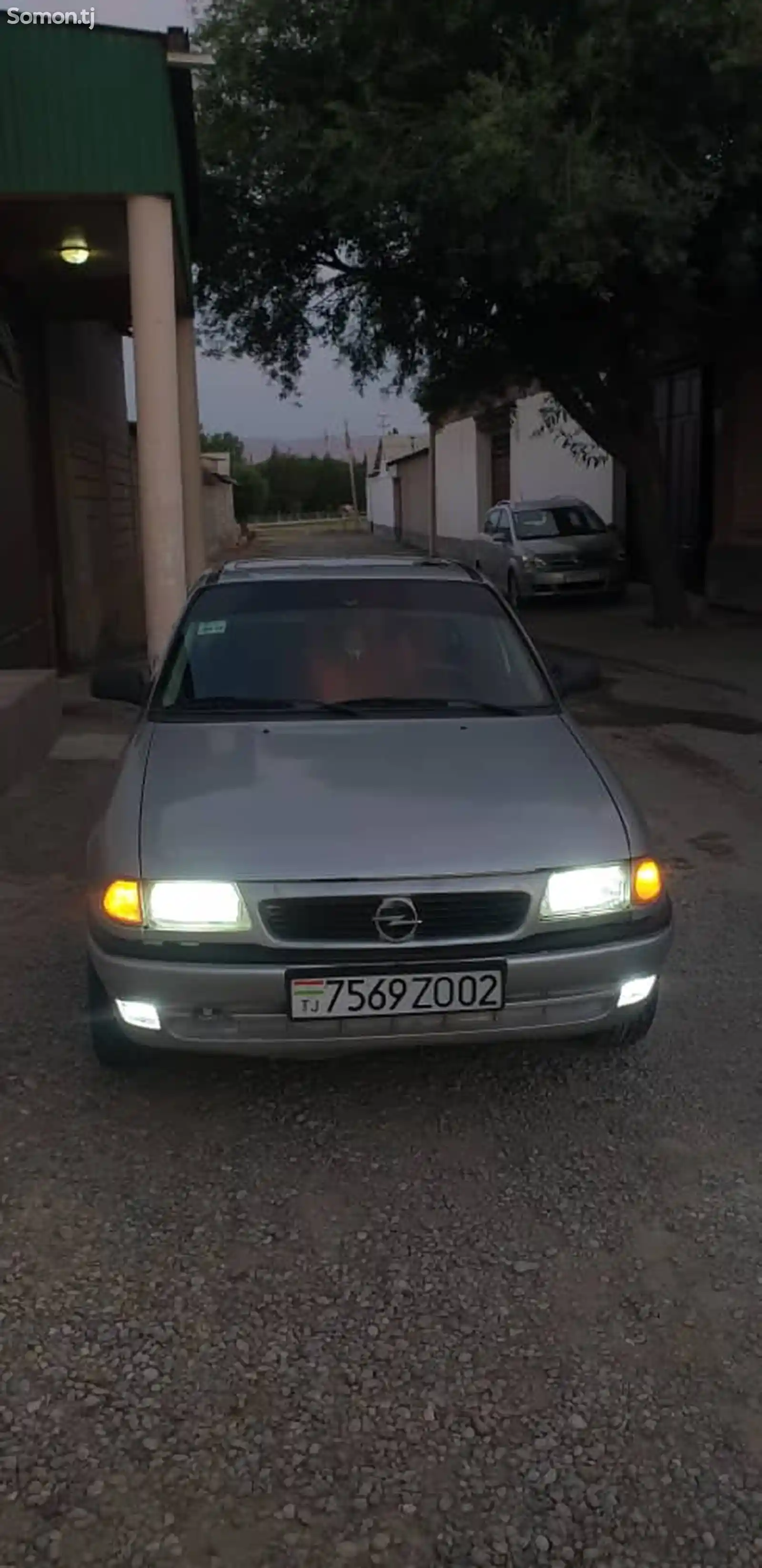 Opel Astra F, 1992-3